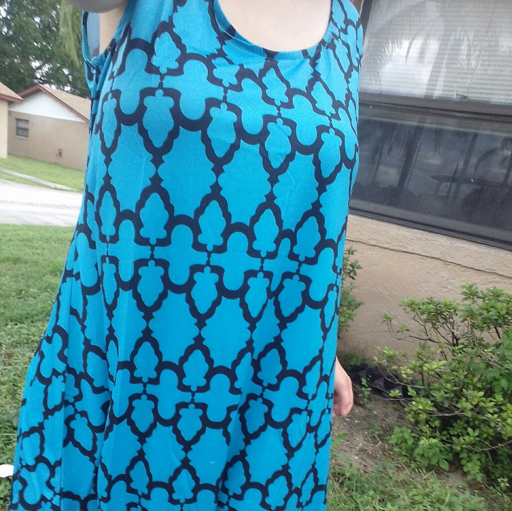 Sleeveless dress